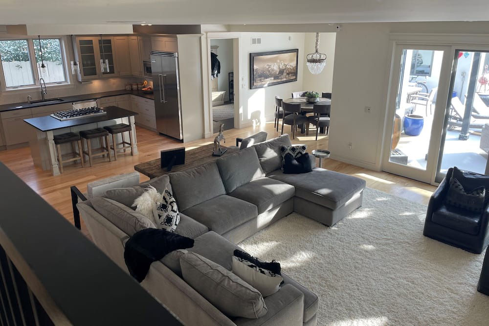 Photo of Bedroom in Cory