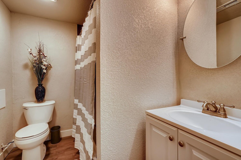 Photo of Bathroom in South Westminster