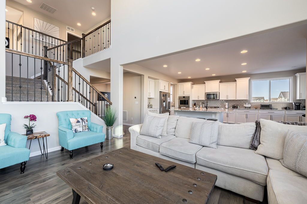 Photo of Livingroom in Commerce City