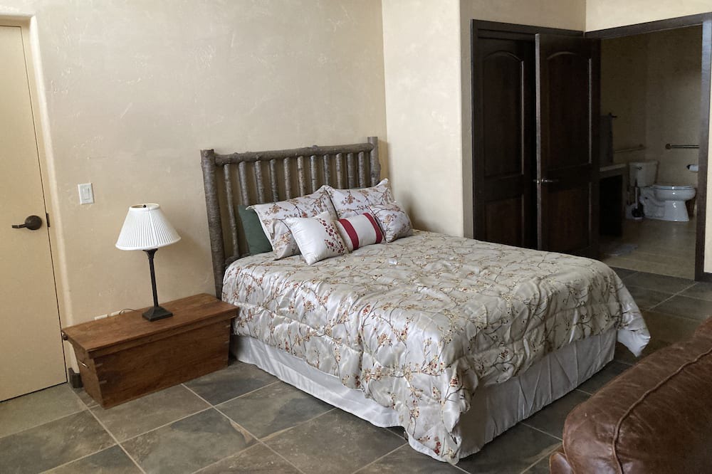 Photo of Bedroom in Marvel
