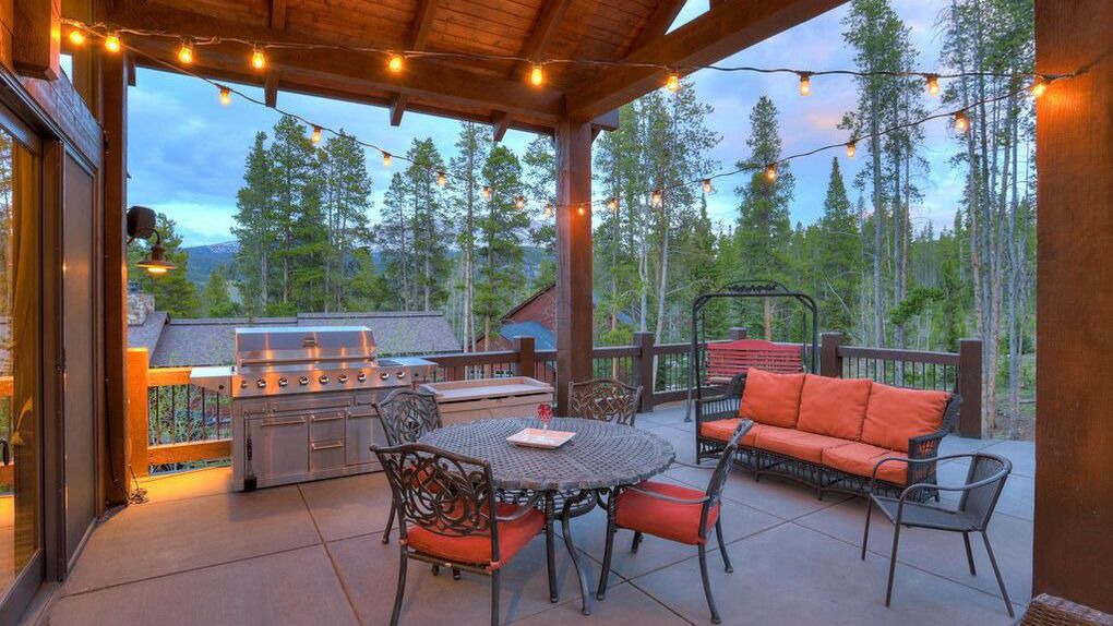 Photo of Patio Balcony in Warrior's Mark West