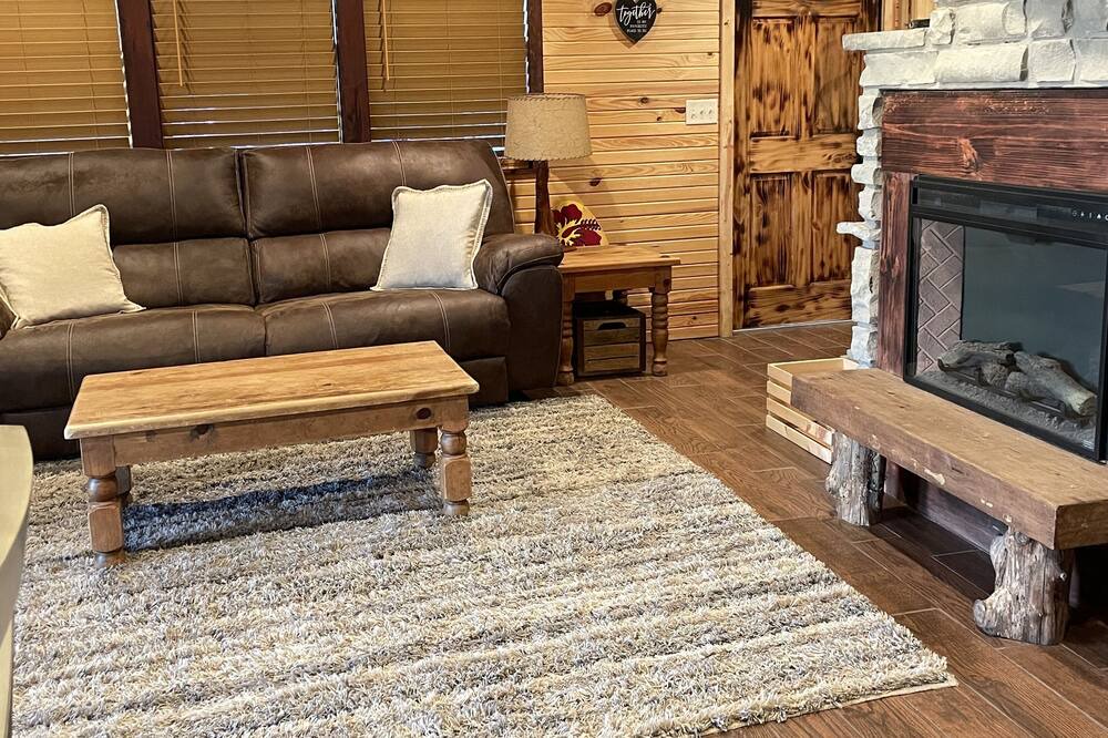 Photo of Livingroom in Fort Scott