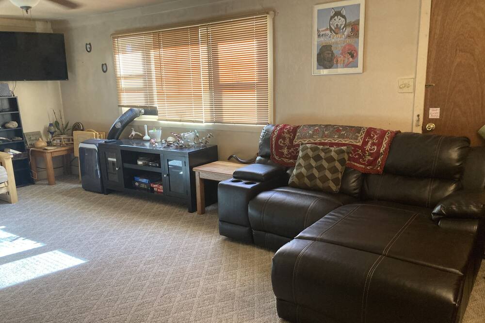 Photo of Livingroom in Weston