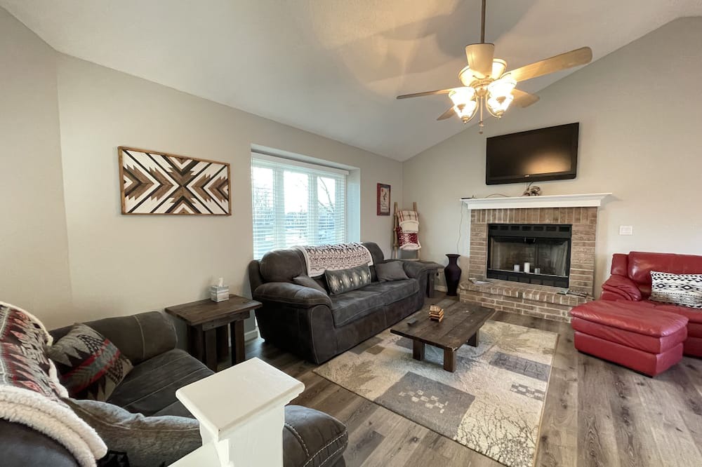 Photo of Livingroom in Wichita