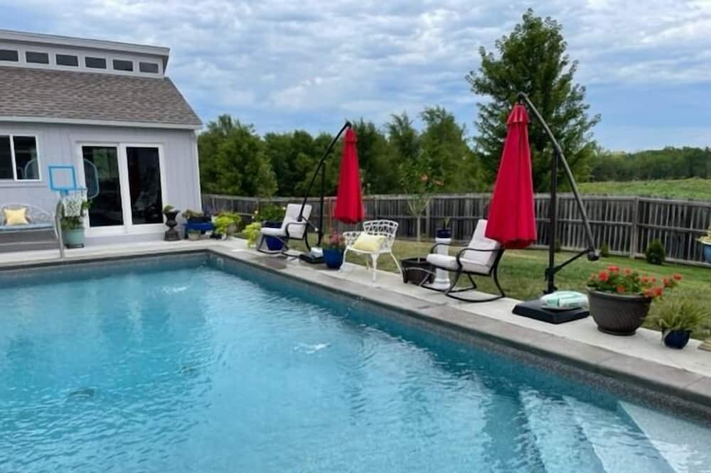 Photo of Outdoor in New Century
