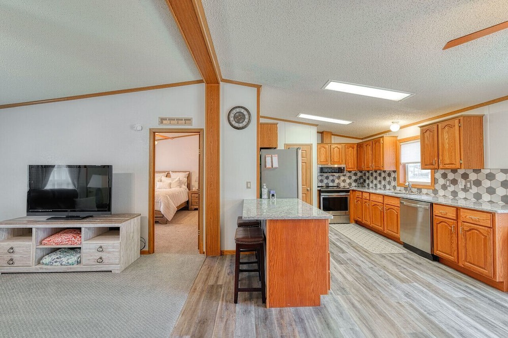 Photo of Bedroom in Salina
