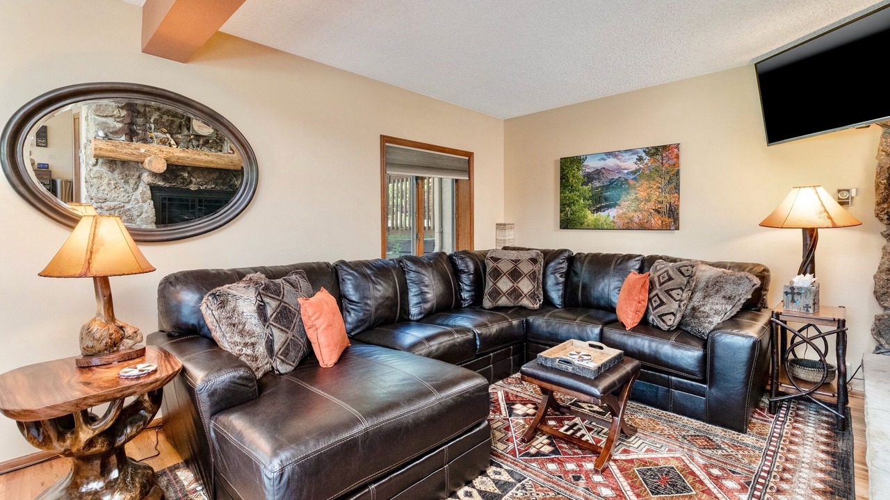Photo of Bedroom in Windcliff Estates