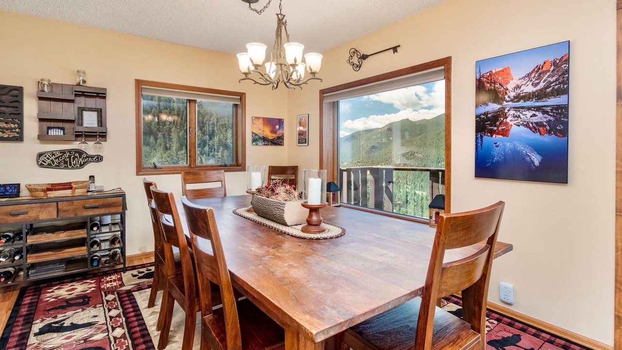 Photo of Kitchen in Windcliff Estates