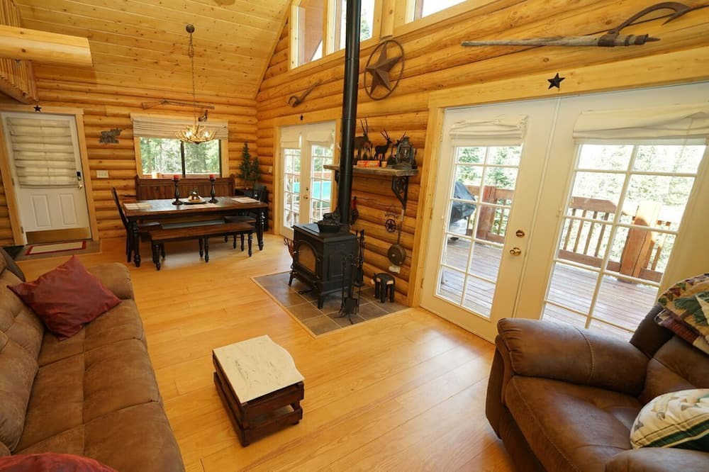 Photo of Livingroom in Valley of the Sun