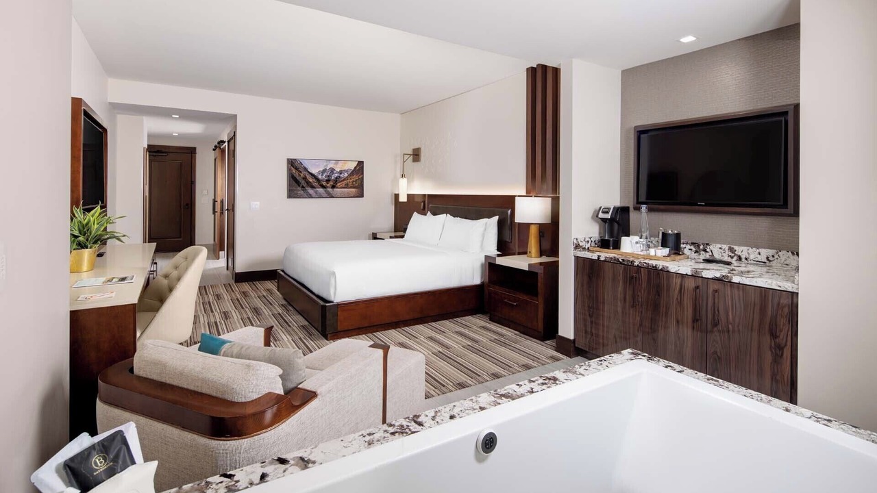 Photo of Bedroom in Black Hawk