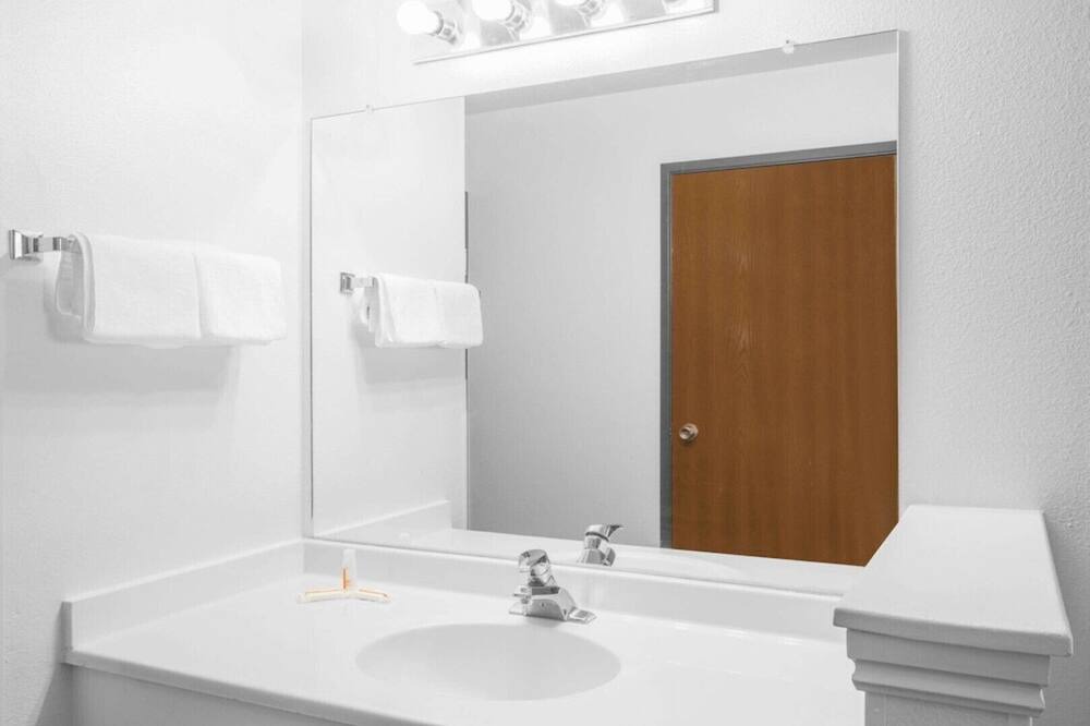 Photo of Bathroom in Vernal