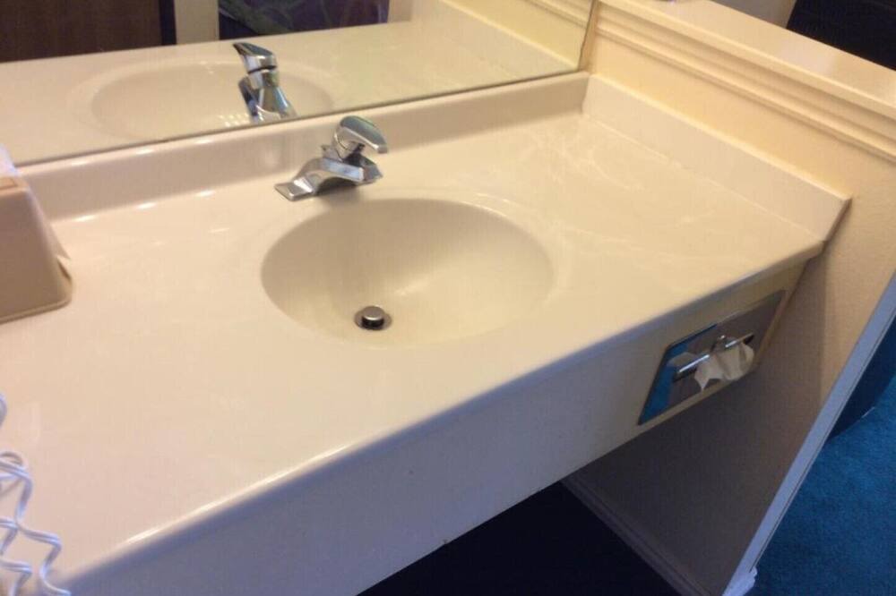 Photo of Bathroom in Vernal