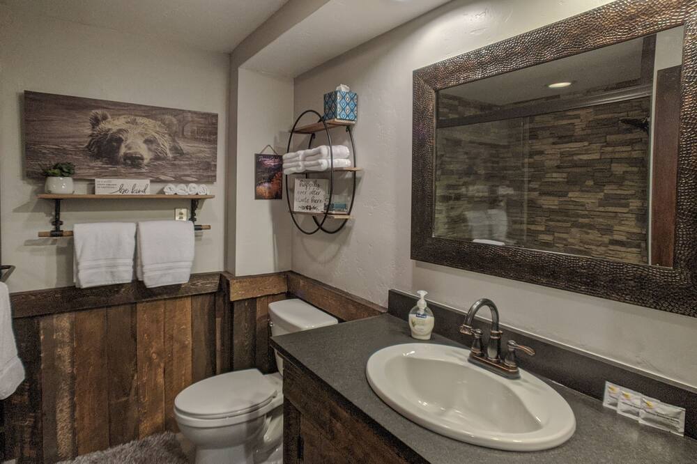 Photo of Bathroom in Purgatory