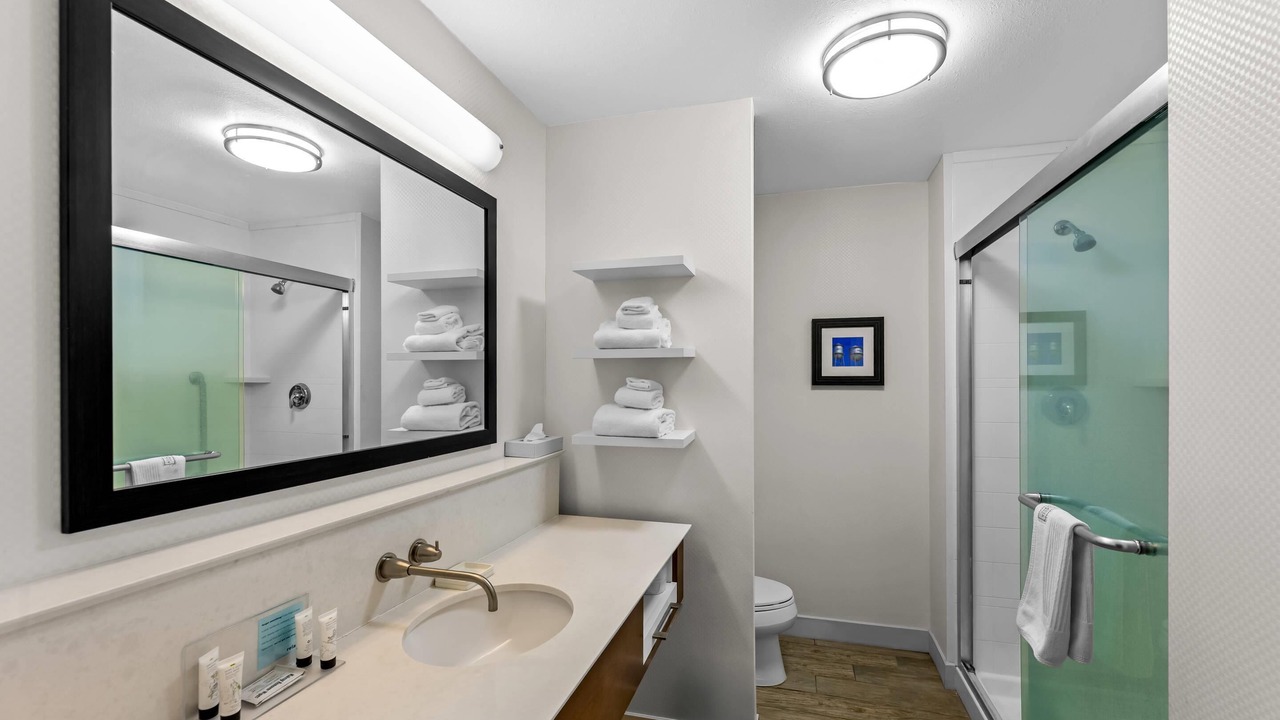 Photo of Bedroom in Pratt