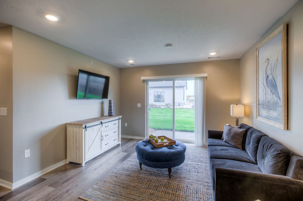 Photo of Livingroom in Fremont