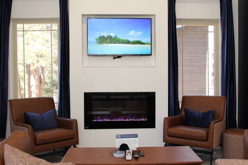 Photo of Livingroom in Angel Fire
