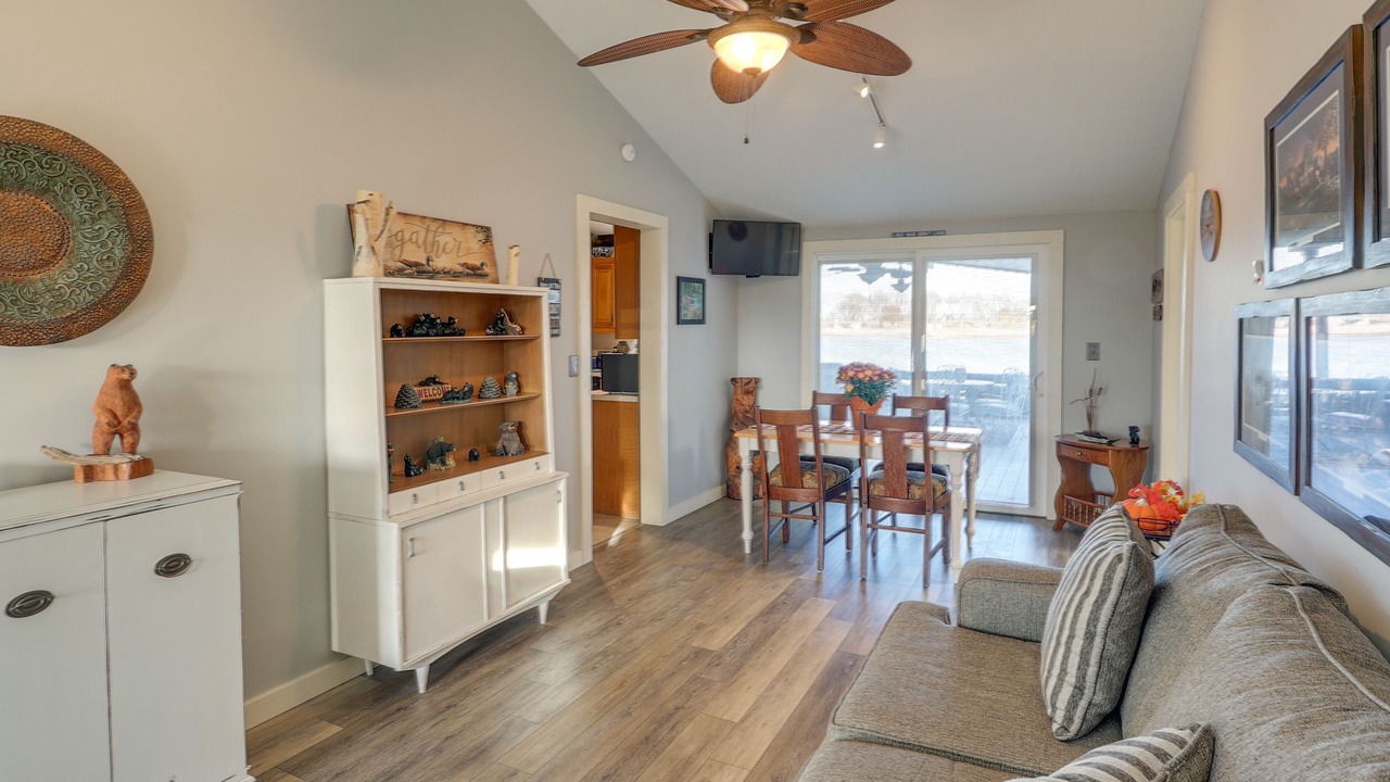 Photo of Livingroom in Anthony