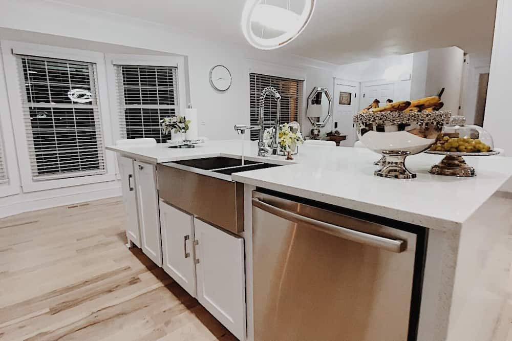 Photo of Kitchen in Lenexa