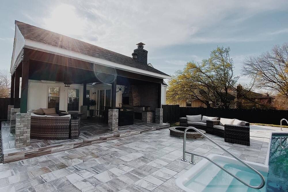 Photo of Patio Balcony in Lenexa