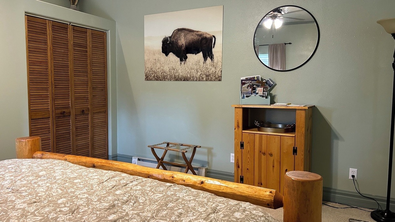 Photo of Bedroom in Devils Tower