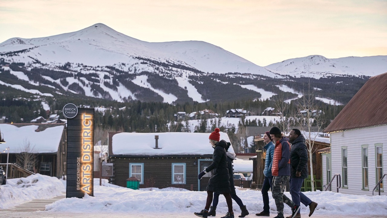Photo of Outdoor in Peak 9