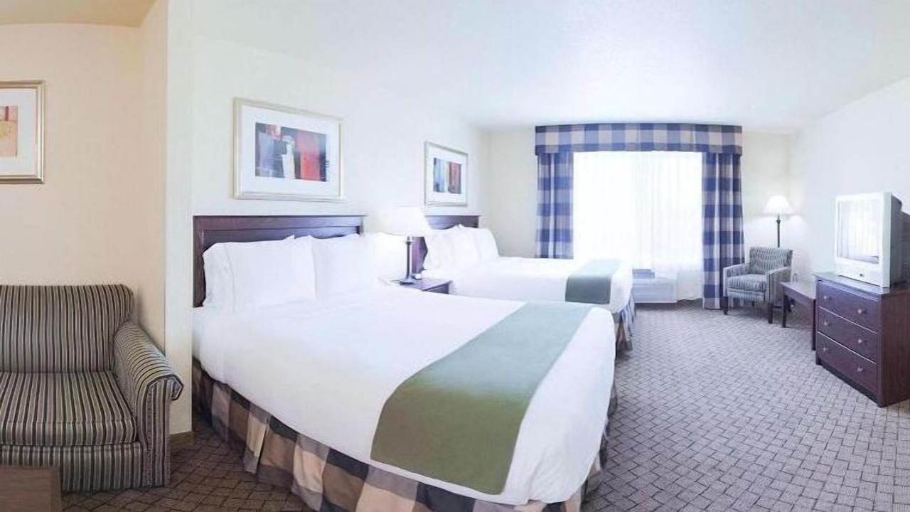 Photo of Bedroom in El Dorado