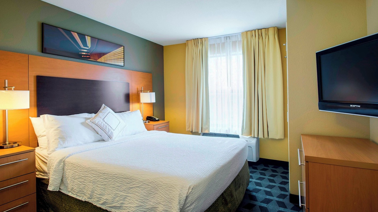 Photo of Bedroom in Overland Park