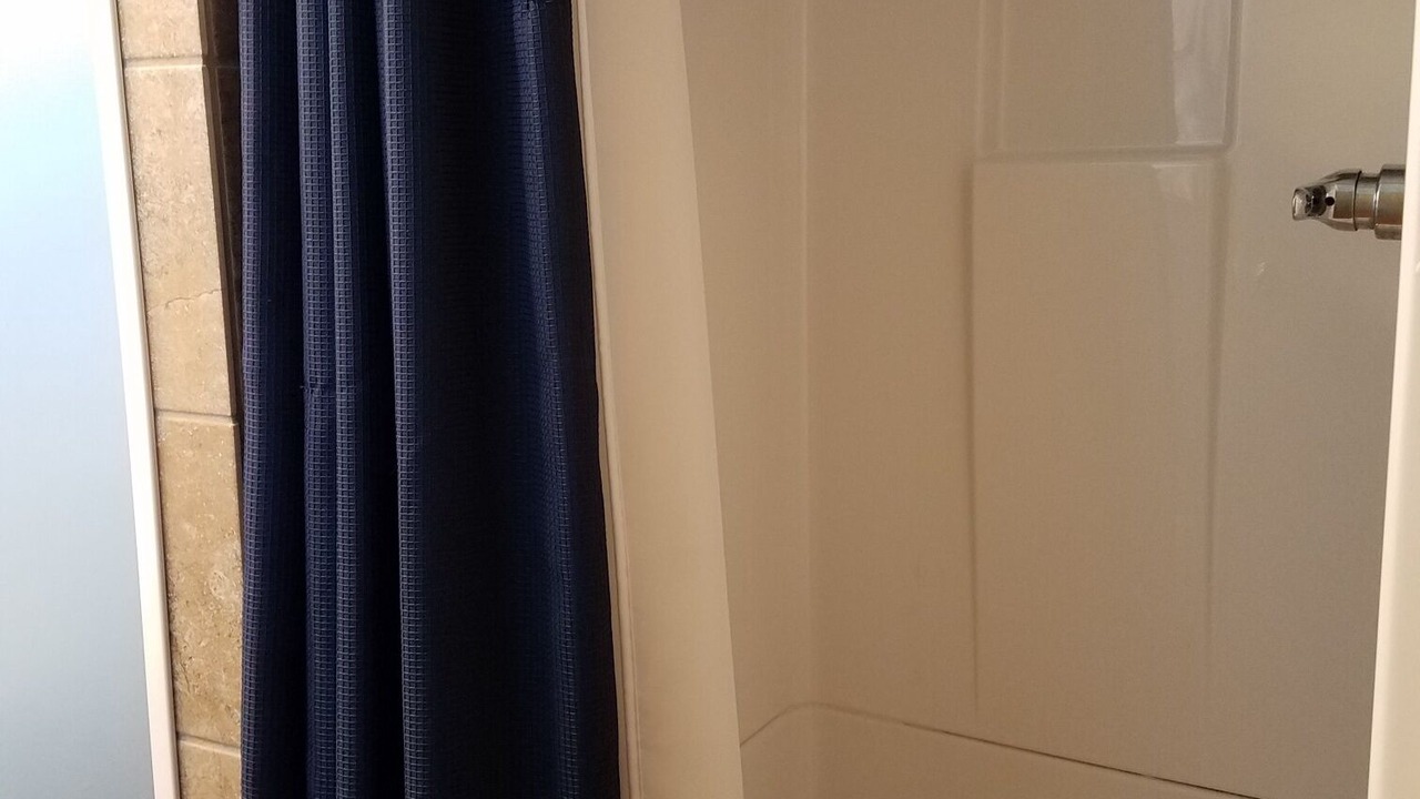 Photo of Bathroom in Lyons
