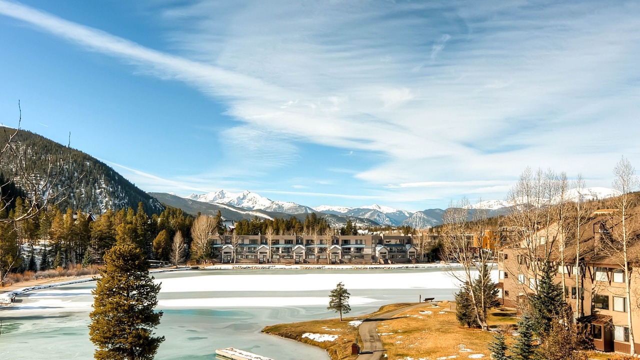 Photo of Outdoor in Lakeside Village