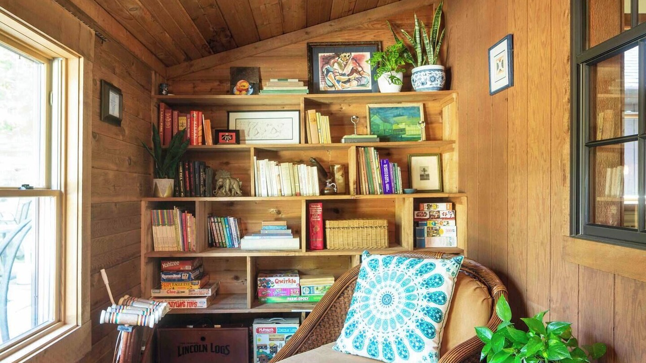 Photo of Bedroom in Pomona