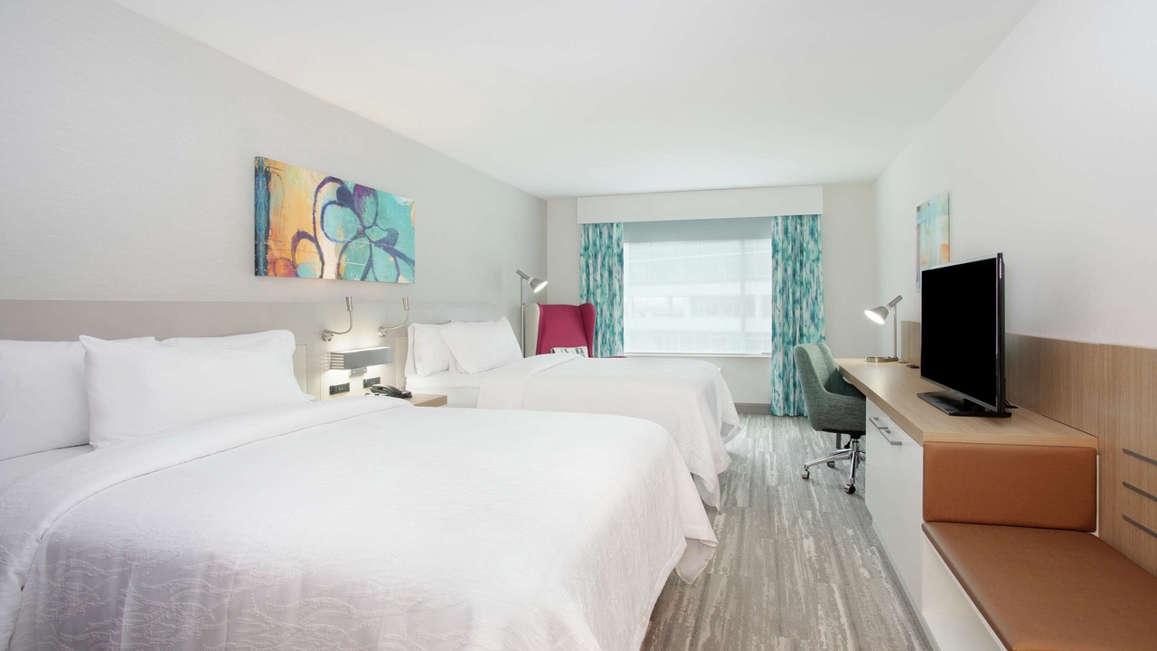 Photo of Bedroom in Aksarben - Elmwood Park