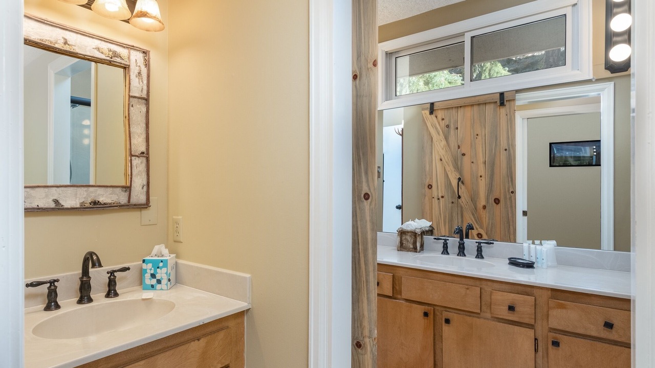 Photo of Bathroom in Windcliff Estates