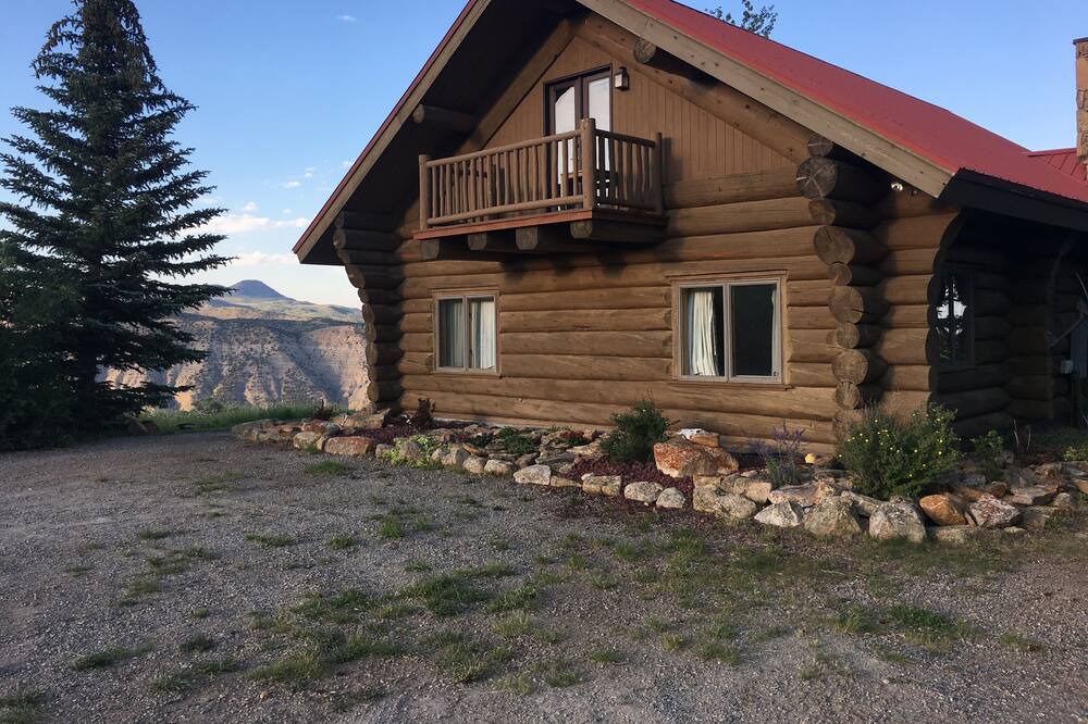 Photo of Outdoor in Gypsum