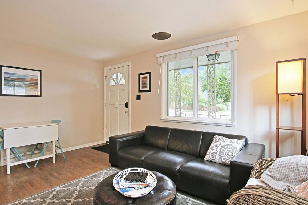 Photo of Livingroom in Historic Fort Collins High School