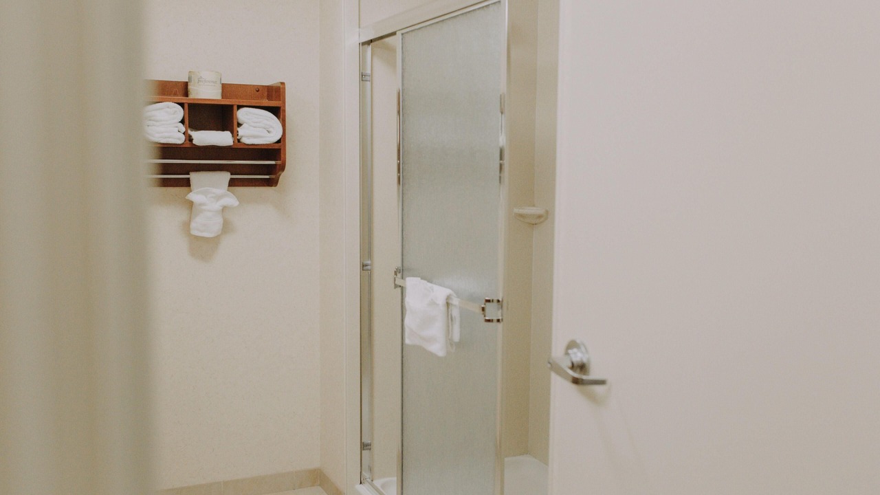 Photo of Bathroom in Green River