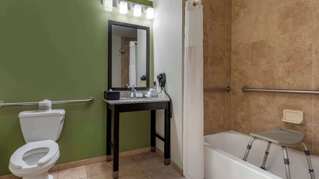 Photo of Bathroom in Oakley