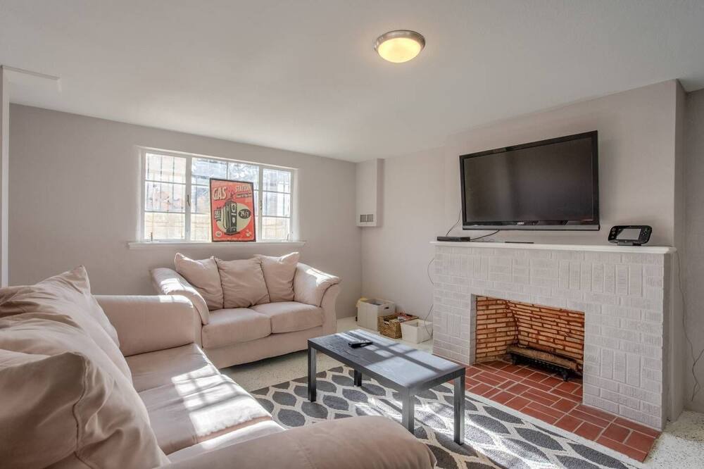 Photo of Bedroom in Central Colorado Springs