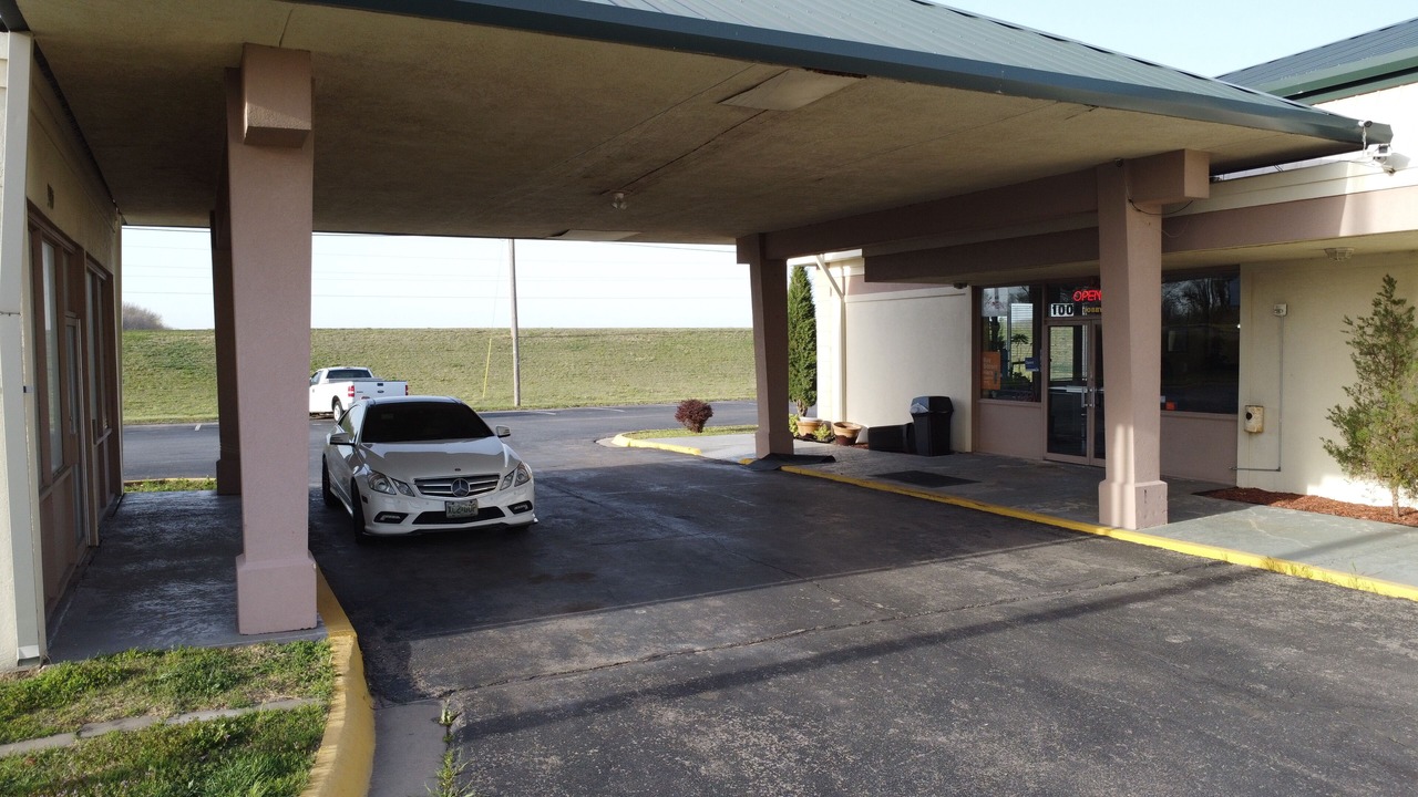 Photo of Outdoor in Junction City