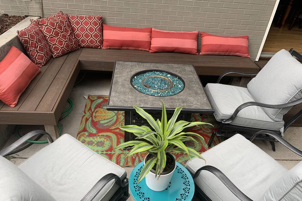 Photo of Livingroom in Green Meadows
