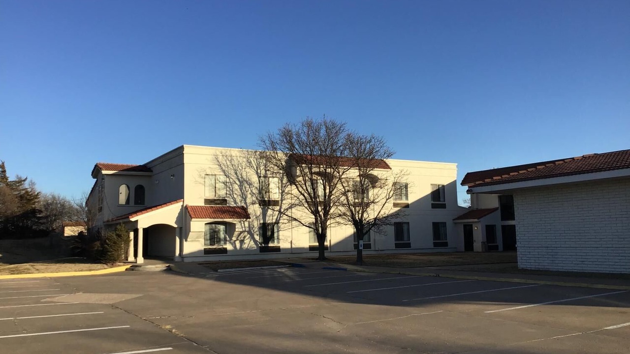 Photo of Outdoor in Pratt