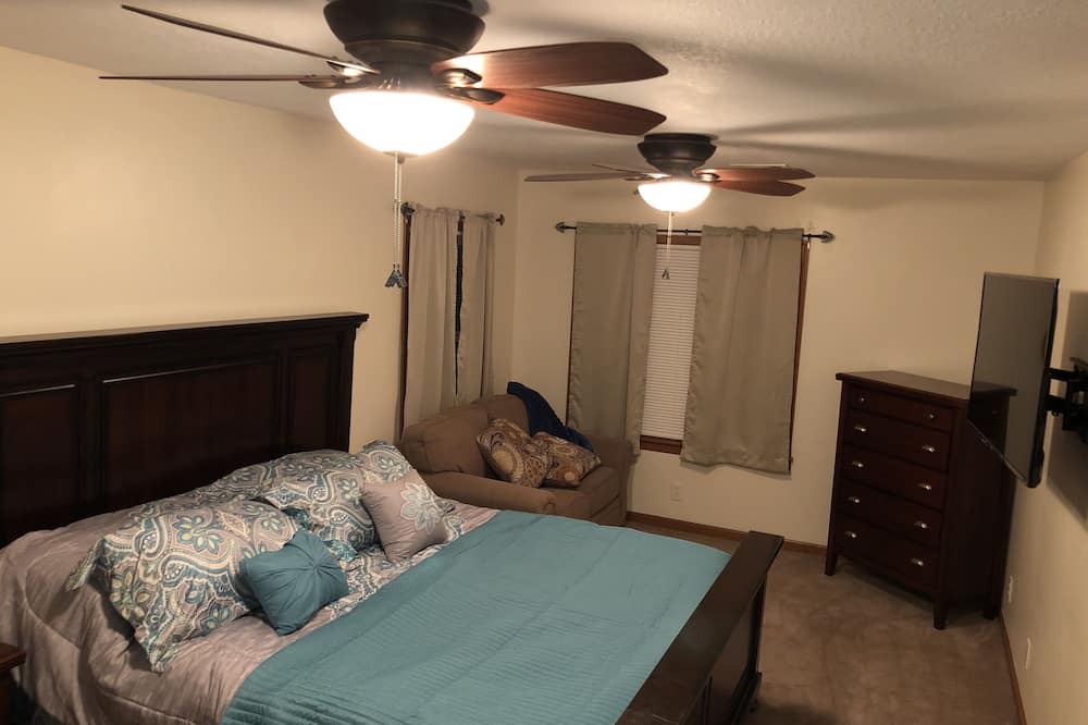 Photo of Bedroom in Edwardsville