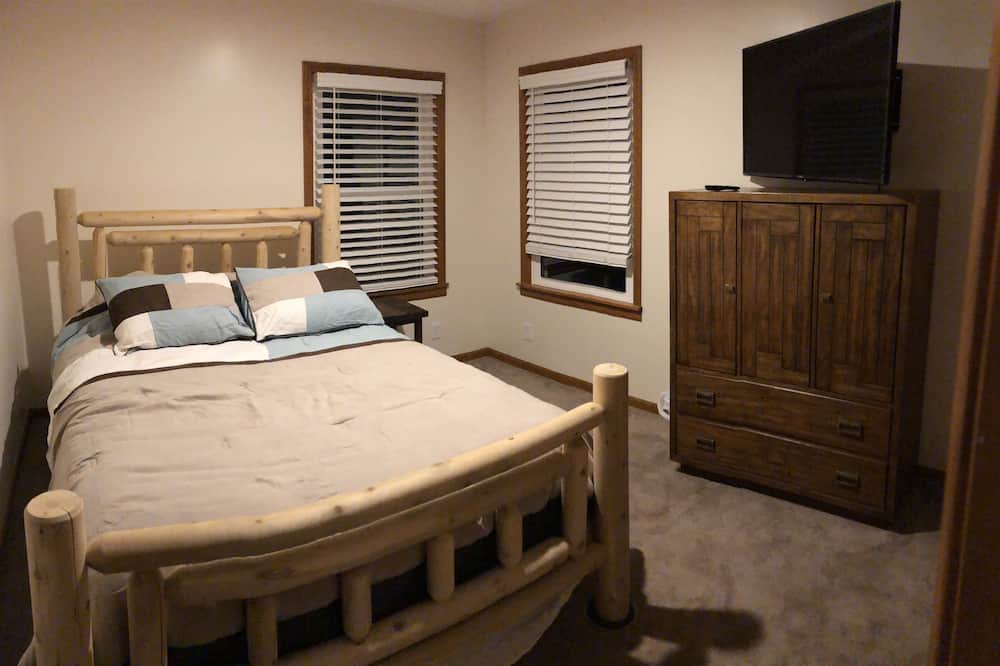 Photo of Bedroom in Edwardsville