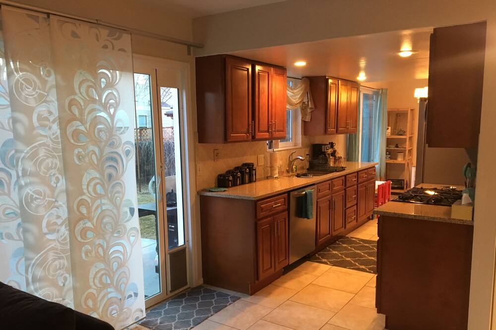 Photo of Kitchen in Aurora