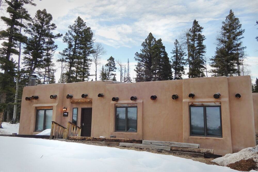 Photo of Outdoor in Amalia