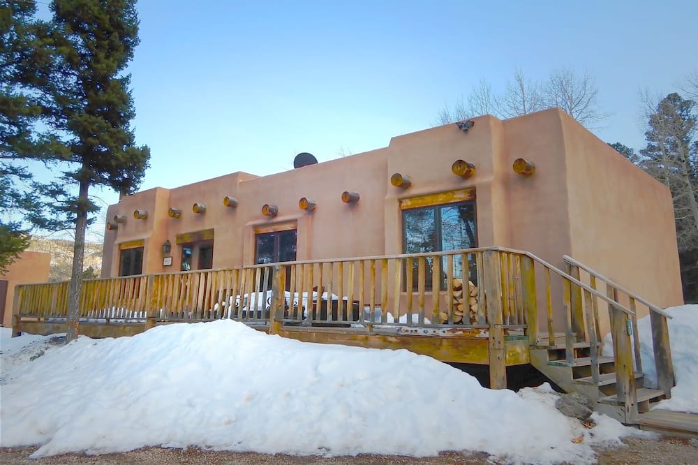 Photo of Outdoor in Amalia