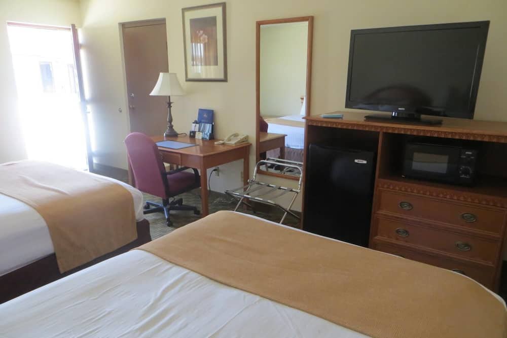 Photo of Bedroom in Newton