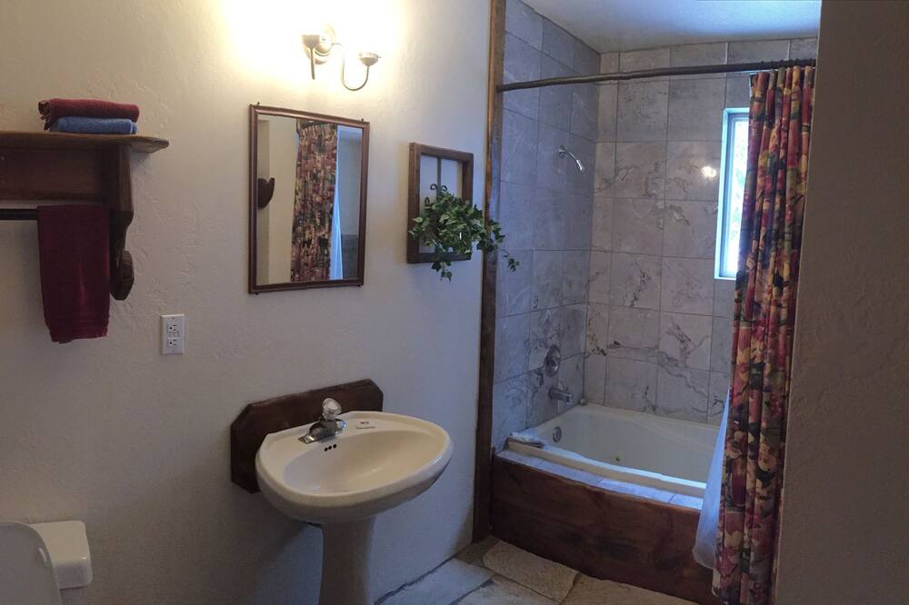 Photo of Bathroom in Salt Lake Mountain Resorts