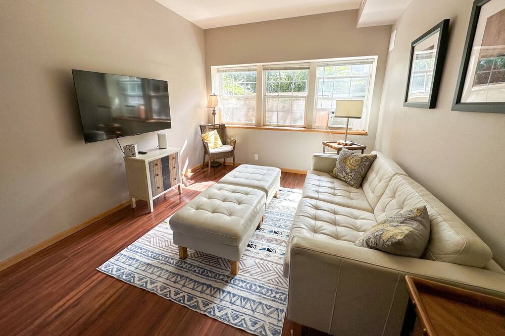Photo of Livingroom in Historic Fort Collins High School