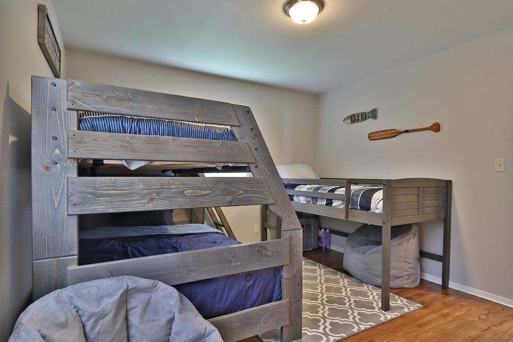 Photo of Bedroom in Milford