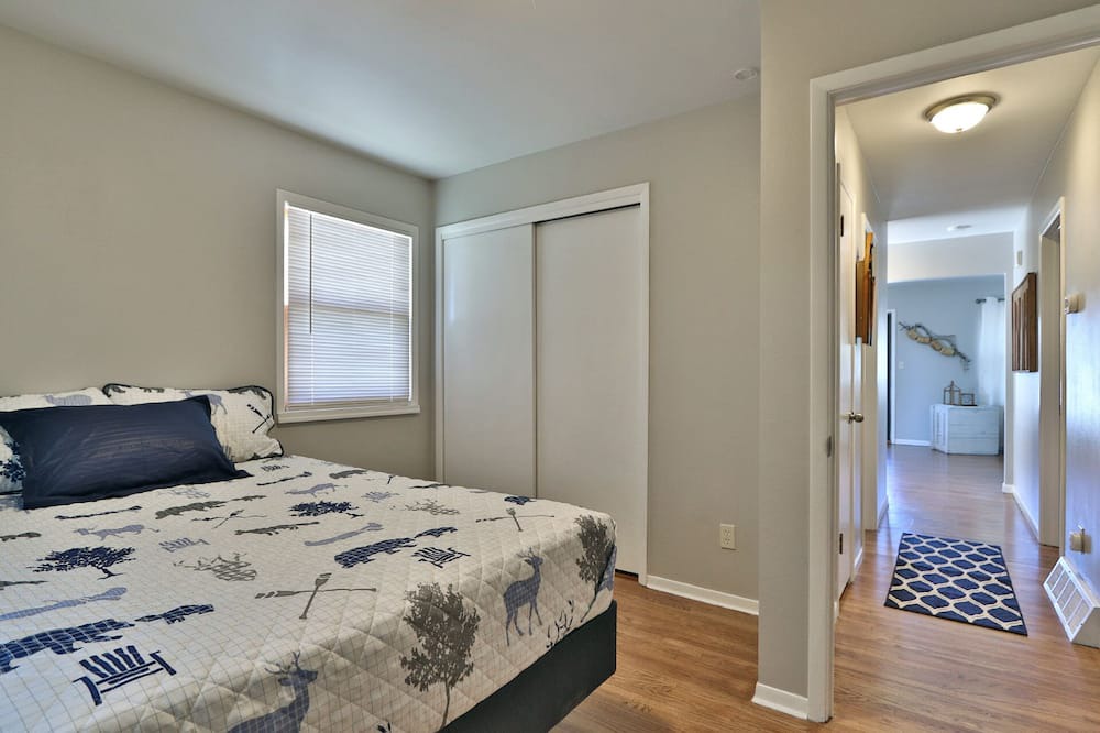Photo of Bedroom in Milford